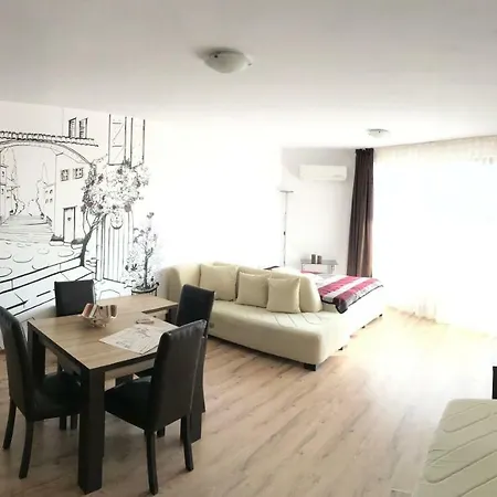 In Apart Millenium דירה סבטי ולאס